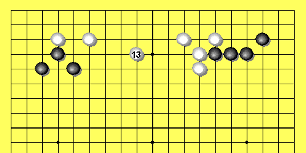 Fig.3c.gif: Weiß macht 'großen Zug' am Rand